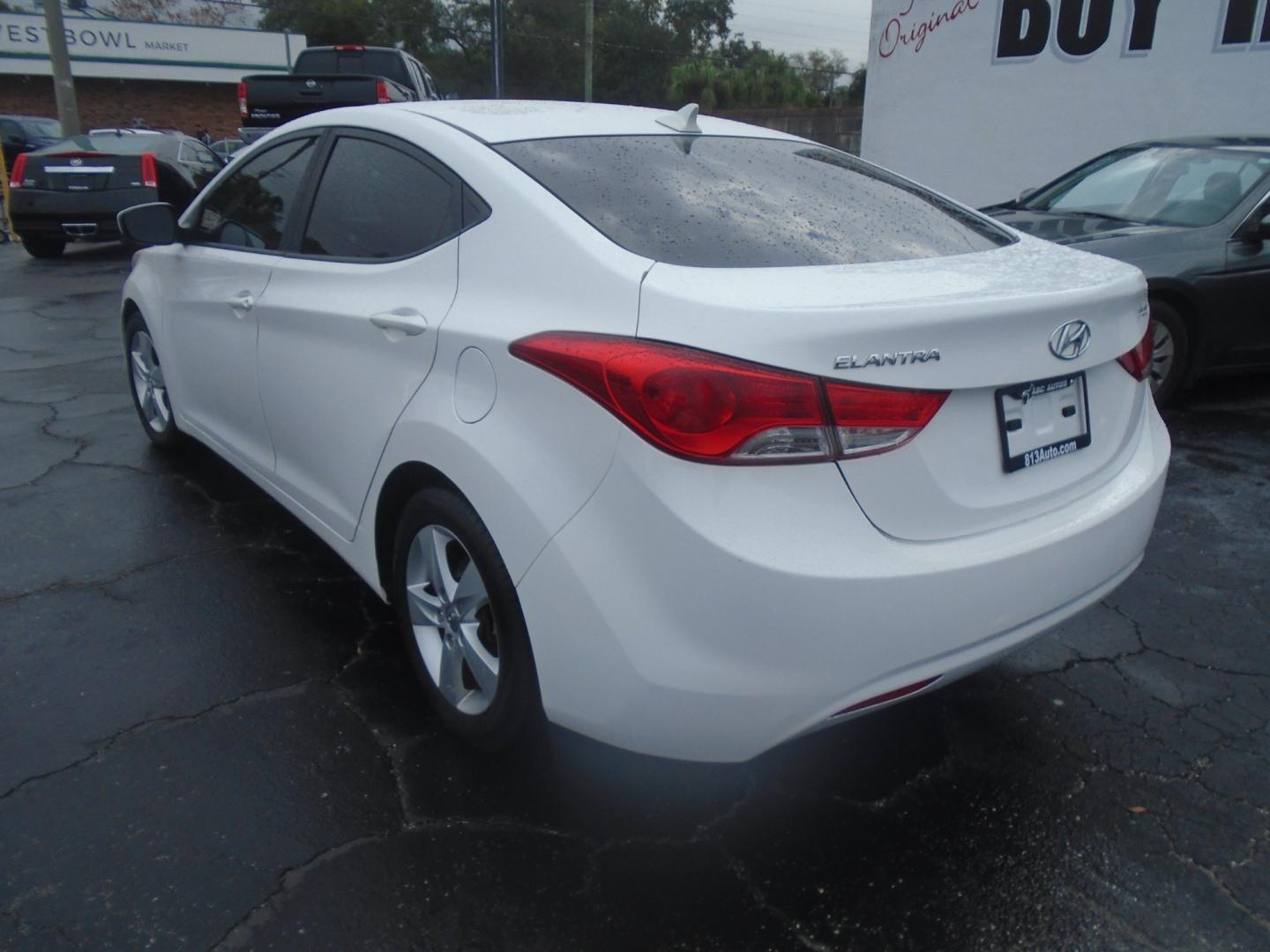 2013 Hyundai Elantra (5NPDH4AE4DH) , located at 6112 N Florida Avenue, Tampa, FL, 33604, (888) 521-5131, 27.954929, -82.459534 - Photo#4